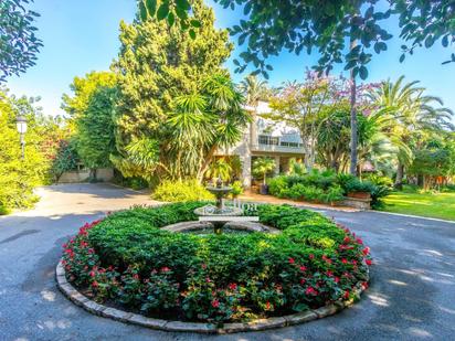 Jardí de Casa o xalet en venda en Alicante / Alacant amb Aire condicionat, Calefacció i Jardí privat