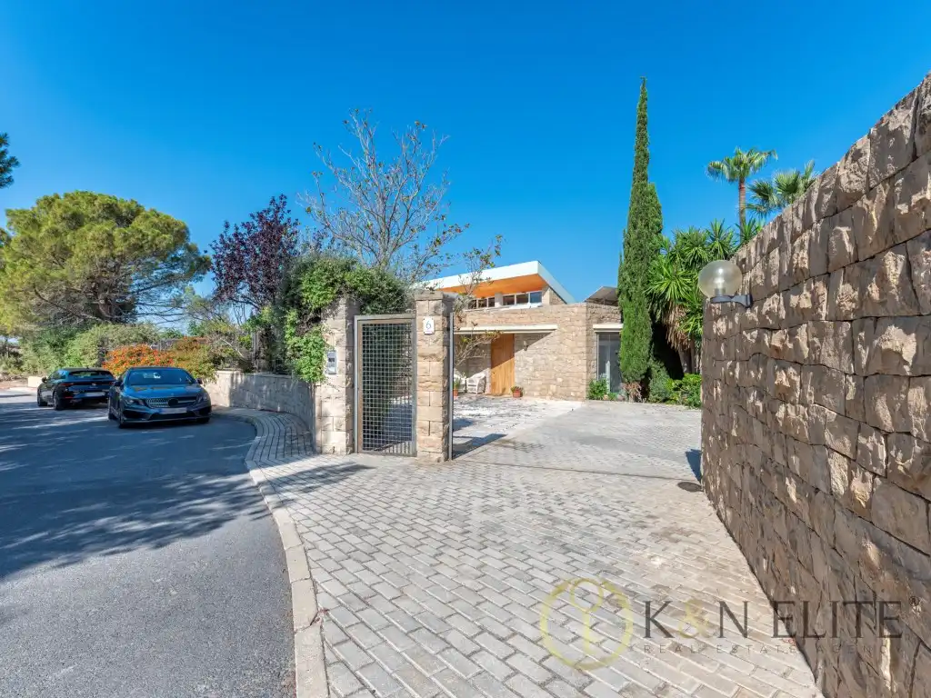 Exterior view of Houses for sale in Petrer  with Private garden and Swimming Pool