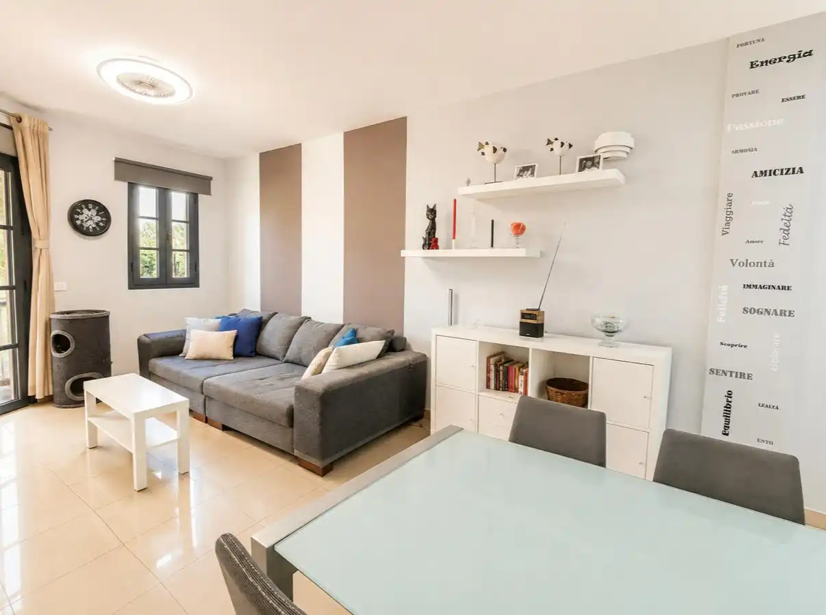Living room of Flat for sale in Arona  with Furnished, Balcony and Community pool