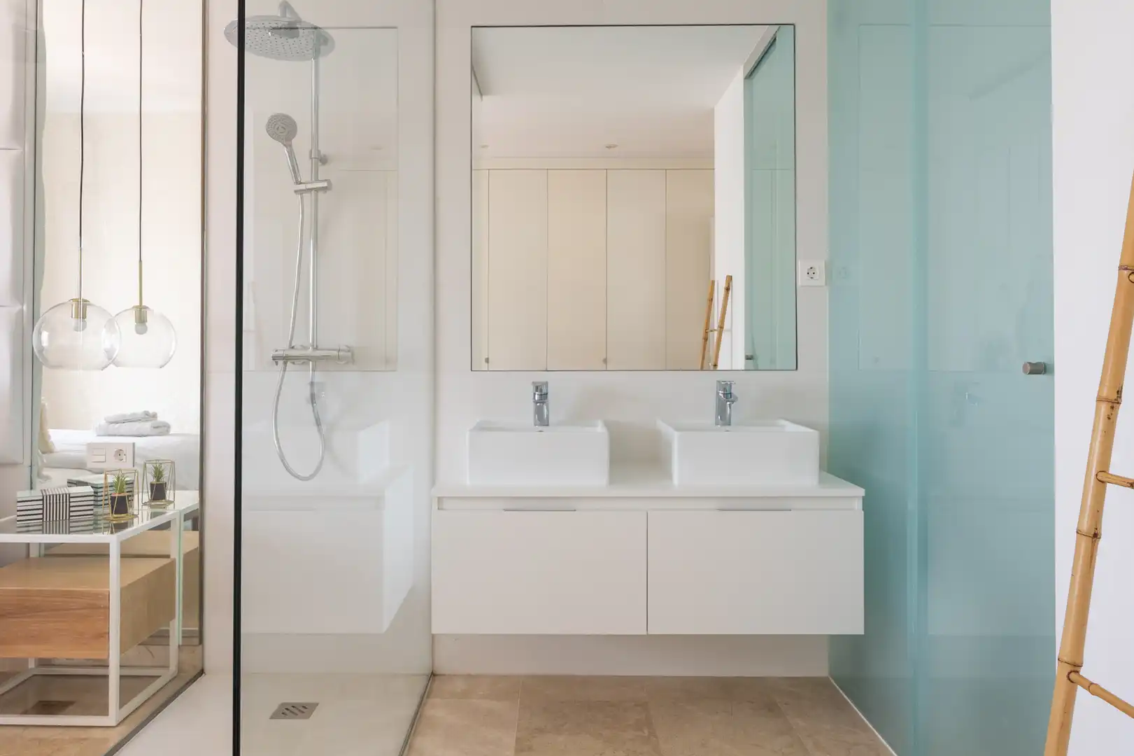 Bathroom of Attic for sale in Benahavís  with Terrace, Furnished and Oven