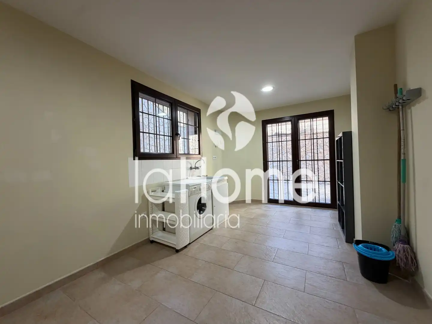 Villa con piscina in vendita a La Cañada, imagen 32