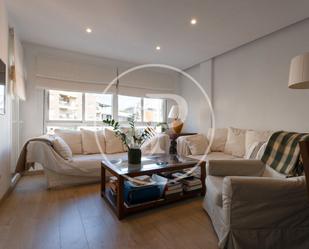 Living room of Flat to rent in  Palma de Mallorca  with Air Conditioner, Terrace and Balcony