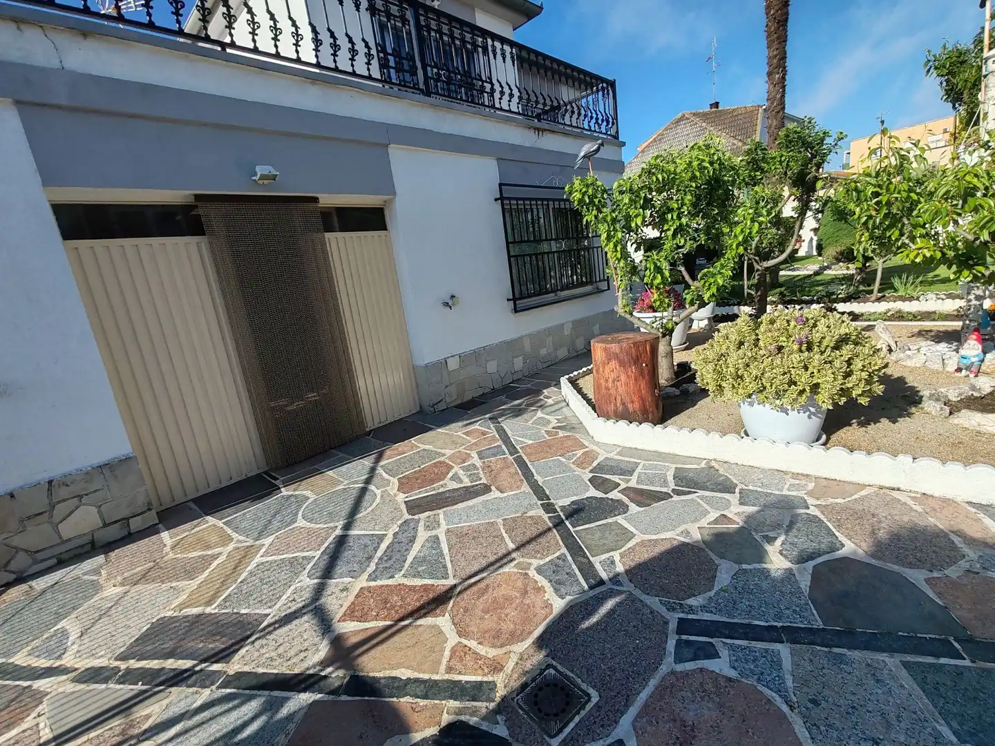 Vista exterior de Casa o chalet en venta en Santa Marta de Tormes con Calefacción