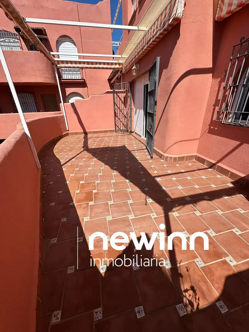 Terrasse von Wohnung zum Verkauf in Marbella mit Klimaanlage, Heizung und Privatgarten