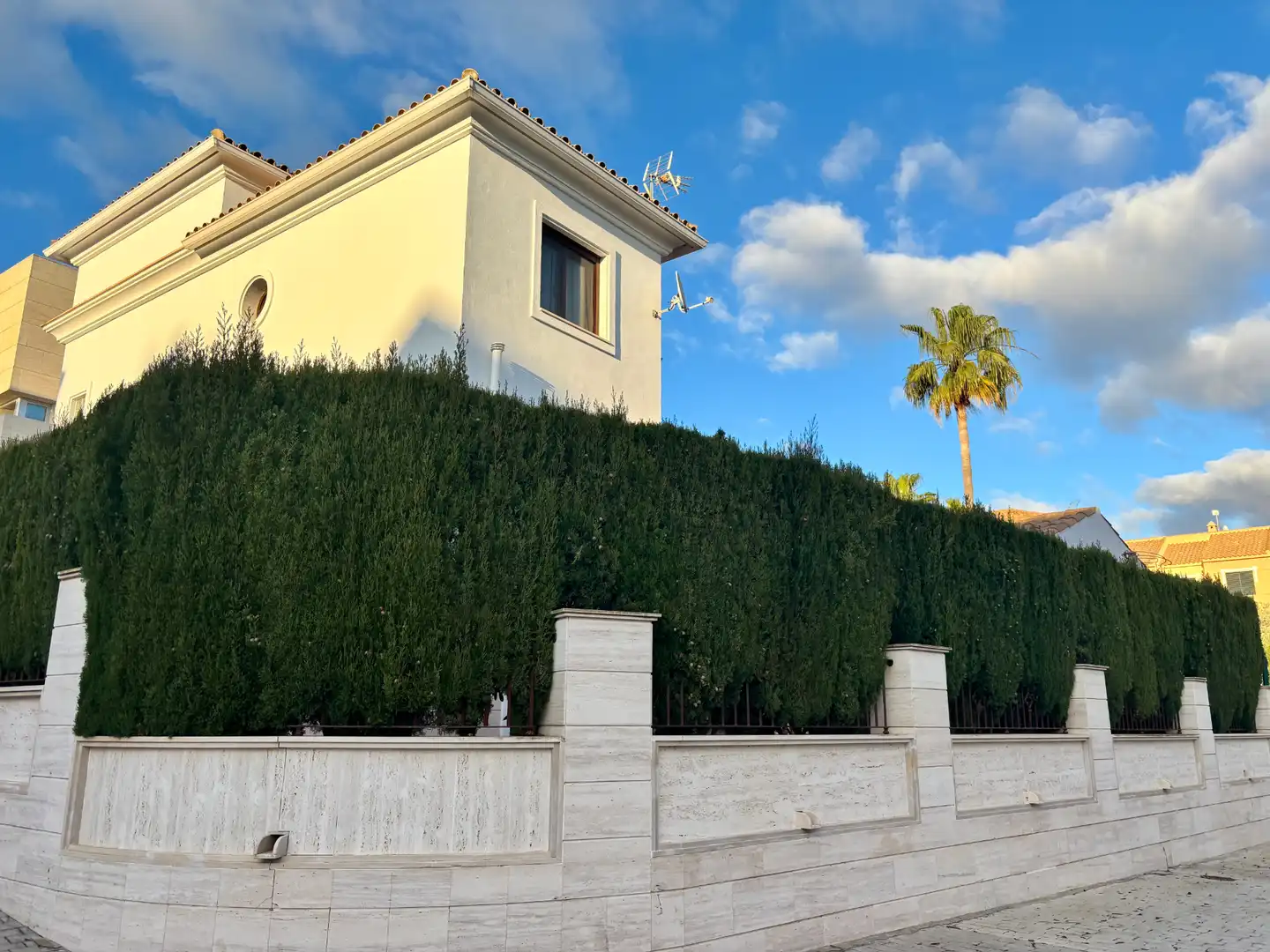 Vista exterior de Casa o chalet en venta en Islantilla con Aire acondicionado, Calefacción y Jardín privado
