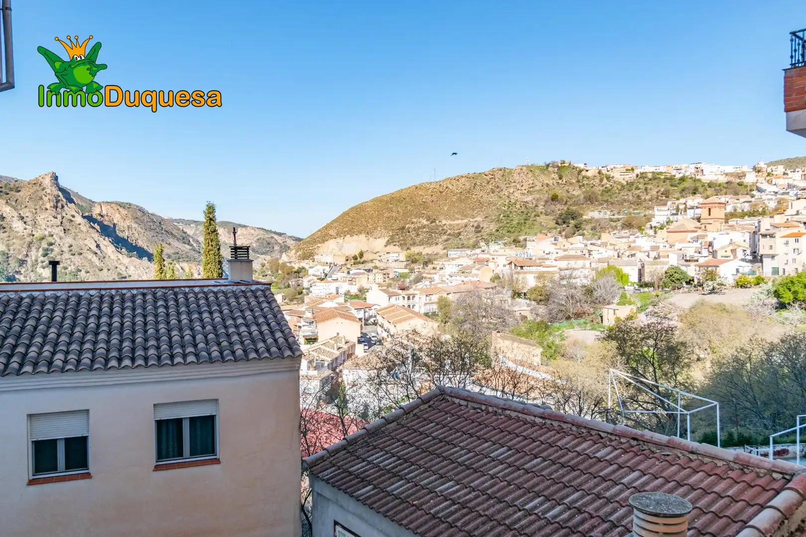 Vista exterior de Local en venta en Güéjar Sierra