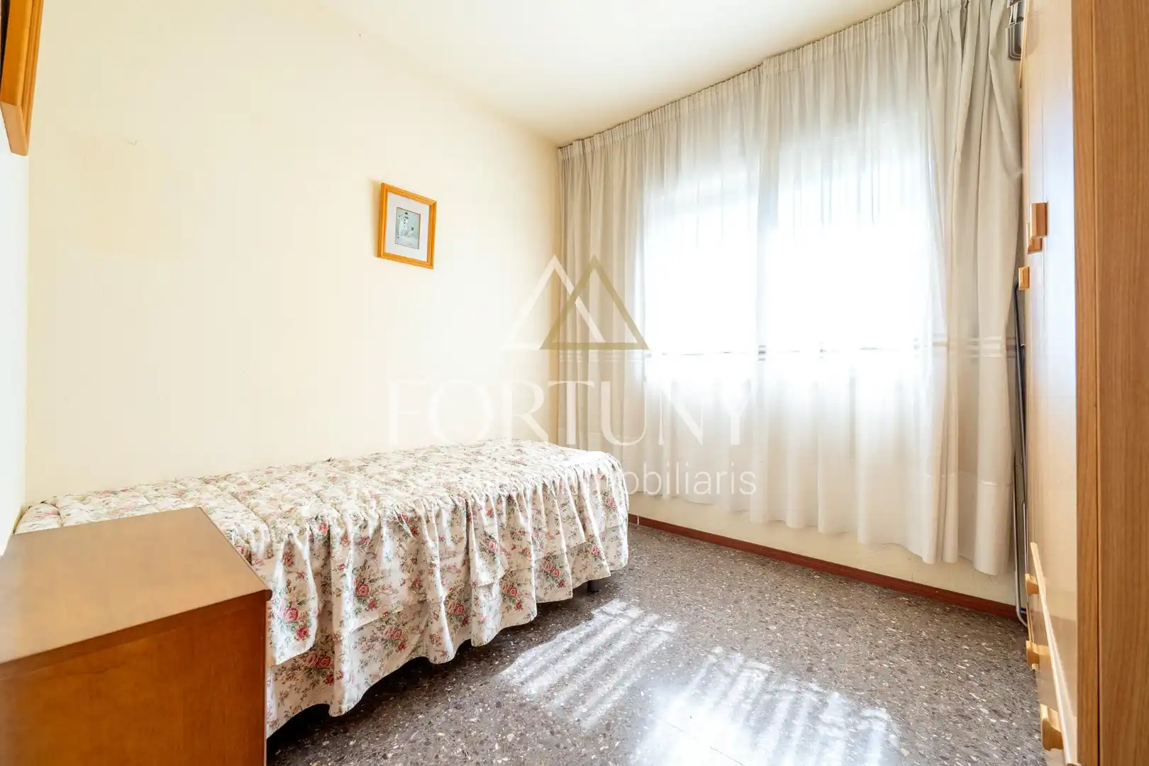Schlafzimmer von Wohnung zum Verkauf in Reus mit Klimaanlage und Balkon