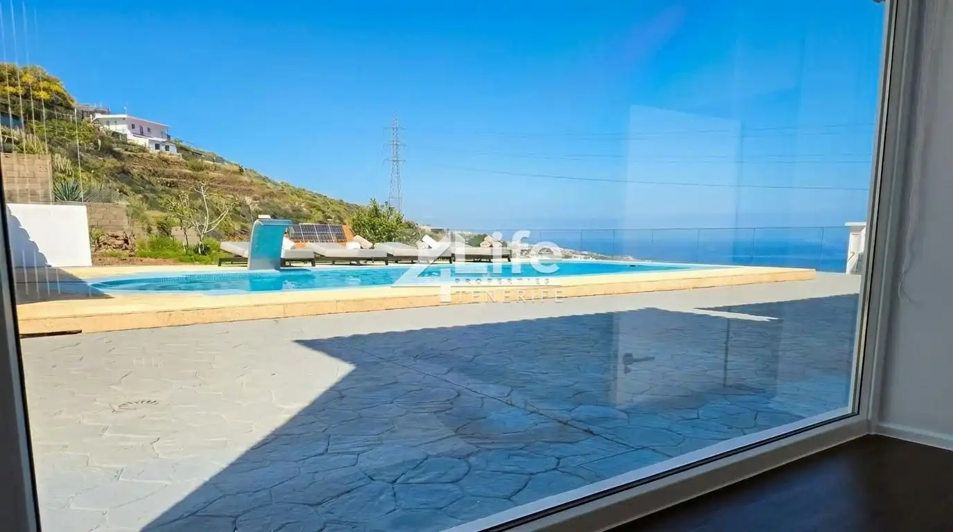 Piscina de Casa o chalet en venta en Candelaria con Aire acondicionado, Jardín privado y Terraza
