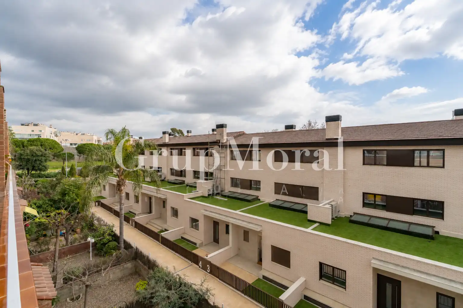 Vista exterior de Casa o xalet en venda en Reus amb Aire condicionat, Calefacció i Jardí privat