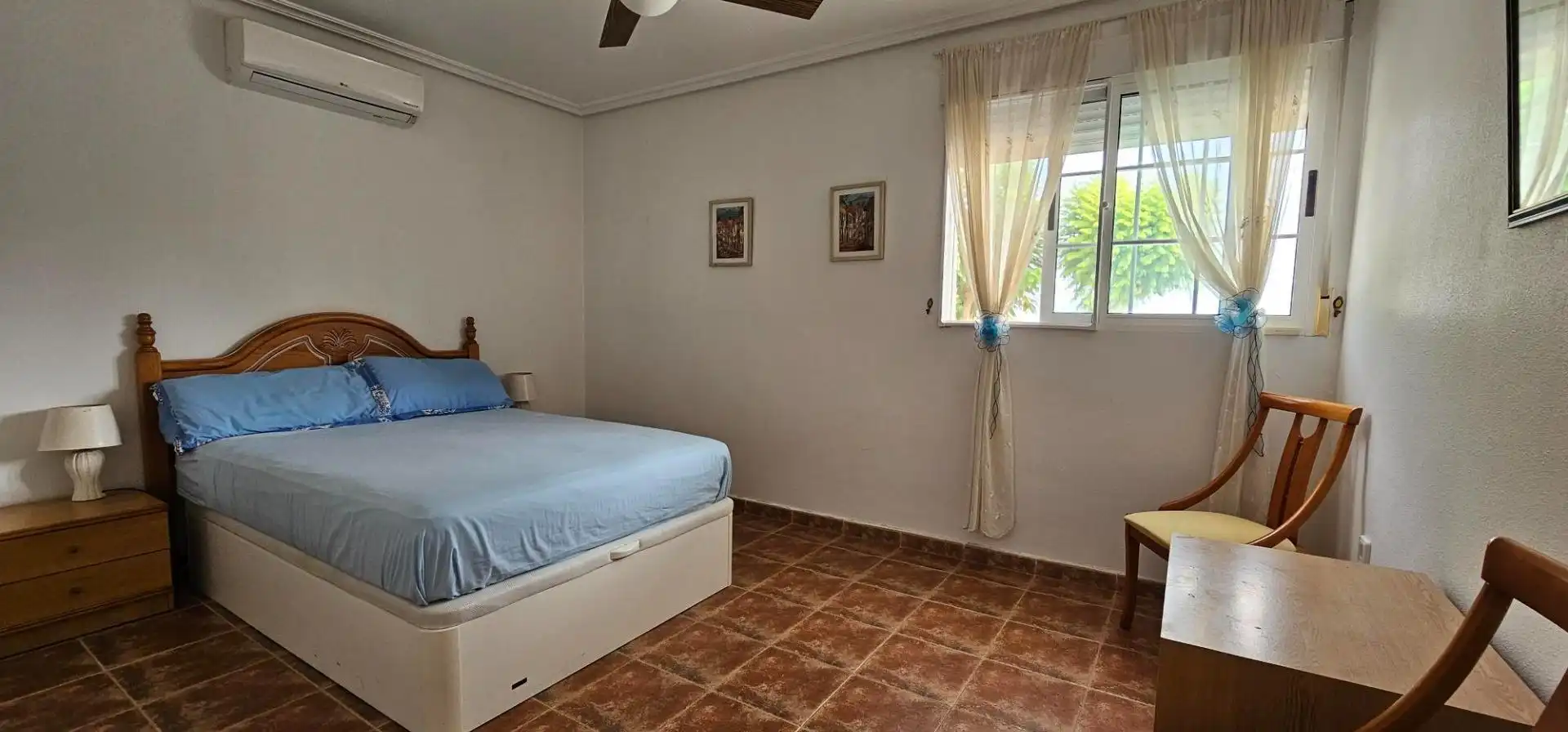 Habitación de Casa o chalet en venta en Almoradí