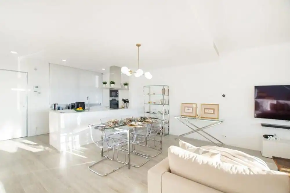 Comedor de Casa adosada de alquiler en Estepona con Aire acondicionado, Terraza y Piscina