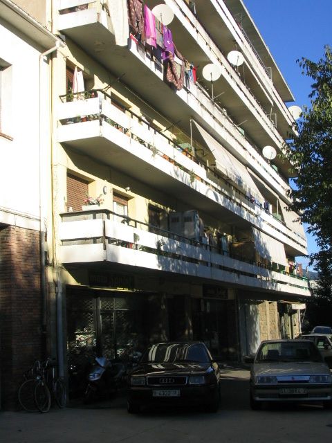 Vista exterior de Pis en venda en Olot