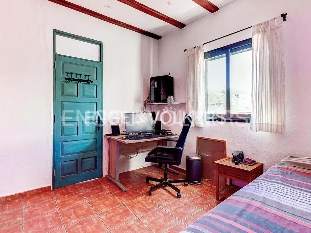 Houses for sale in Charco del Pino