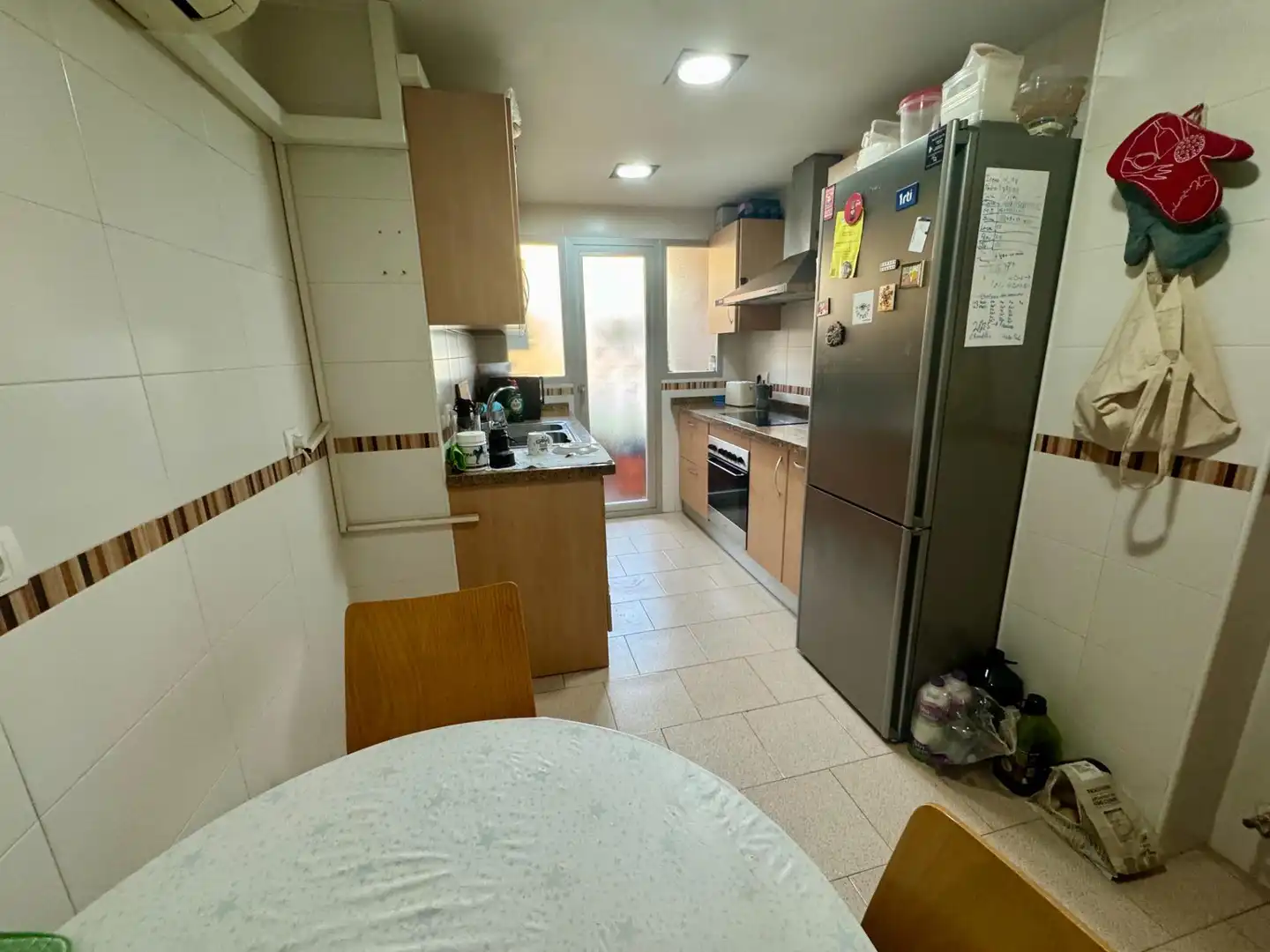 Cuina de Pis de lloguer en Granada amb Aire condicionat, Calefacció i Terrassa
