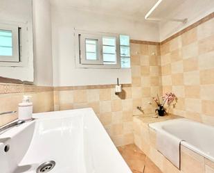 Bany de Casa o xalet en venda en Sa Pobla amb Calefacció, Terrassa i Piscina