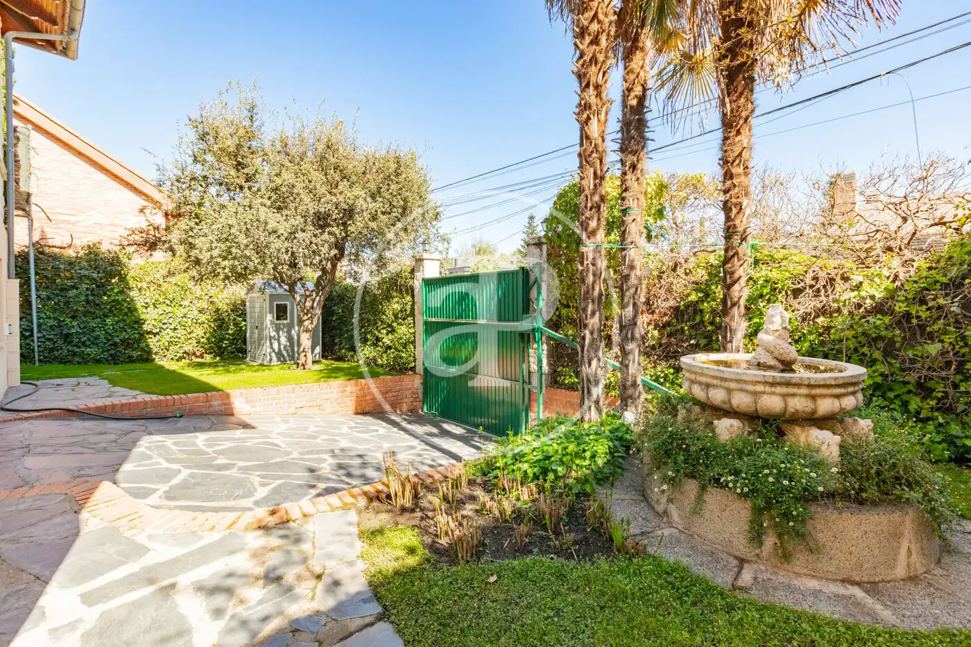 Garden of Houses for sale in Madrid  with Air Conditioner, Heating and Private garden