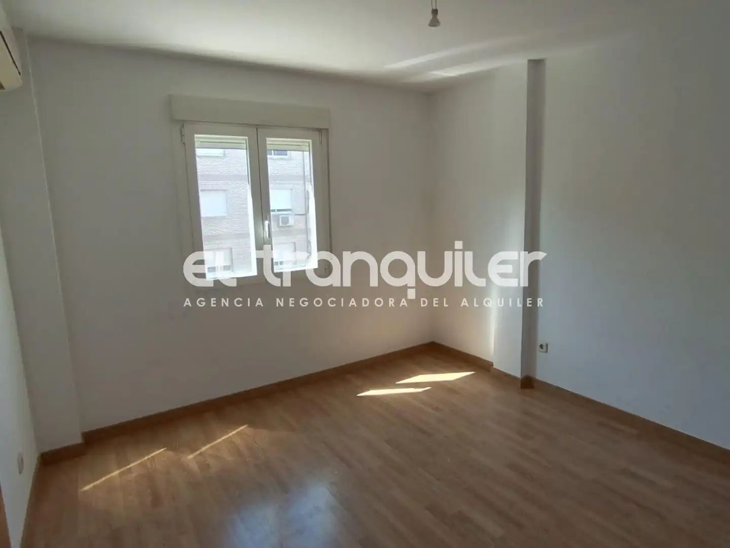 Flat for sale in Avenida España, Universidad