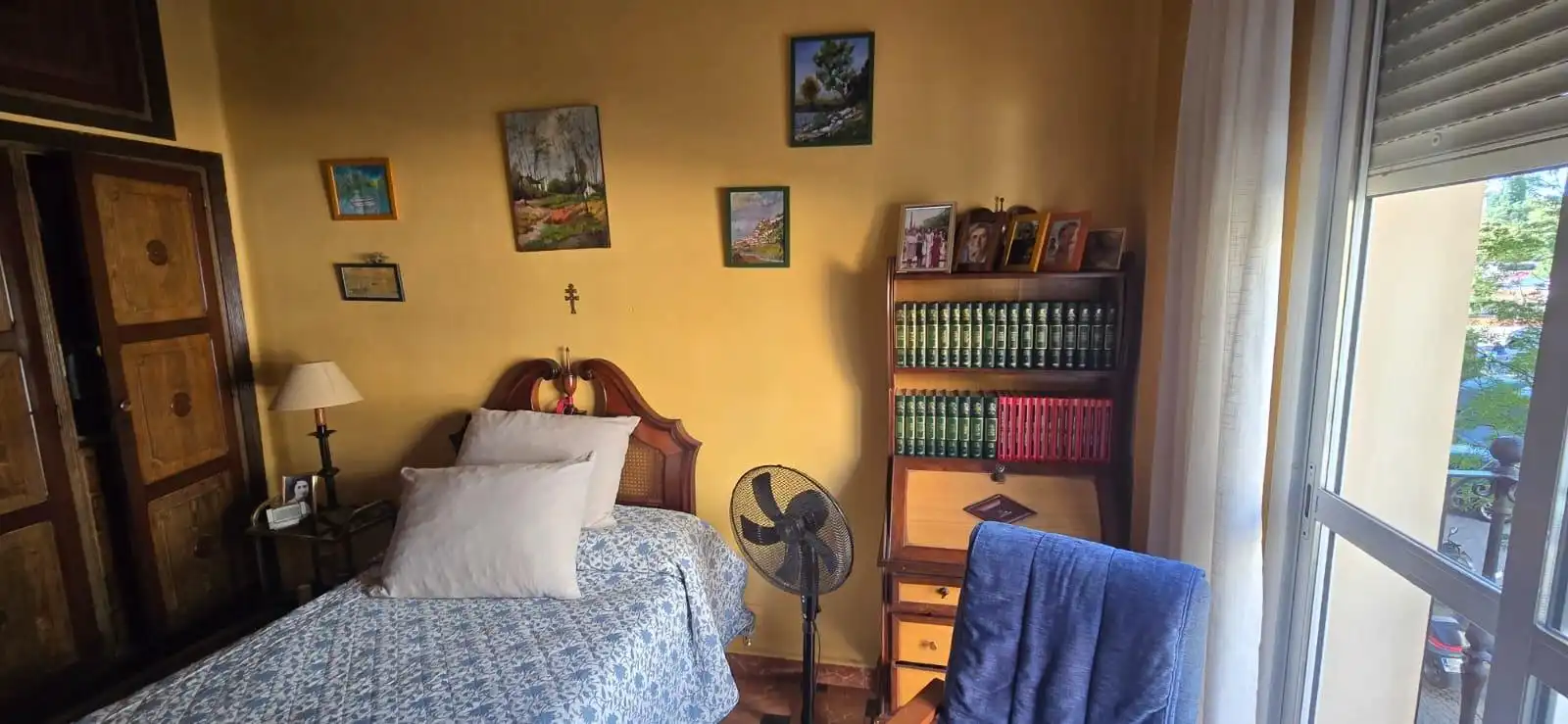Bedroom of Flat for sale in Sevilla  with Air Conditioner, Terrace and Storage room
