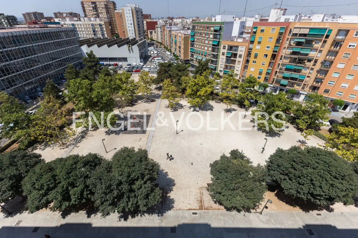 Vista exterior de Pis en venda en Valencia amb Calefacció, Terrassa i Balcó