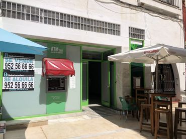 Local comercial en venda a El Pinillo