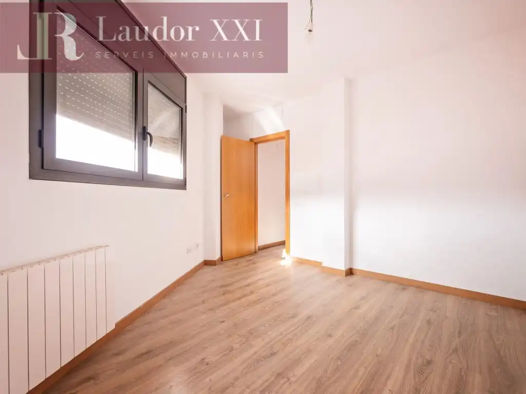 Habitación de Casa adosada en venta en Sant Quirze del Vallès
