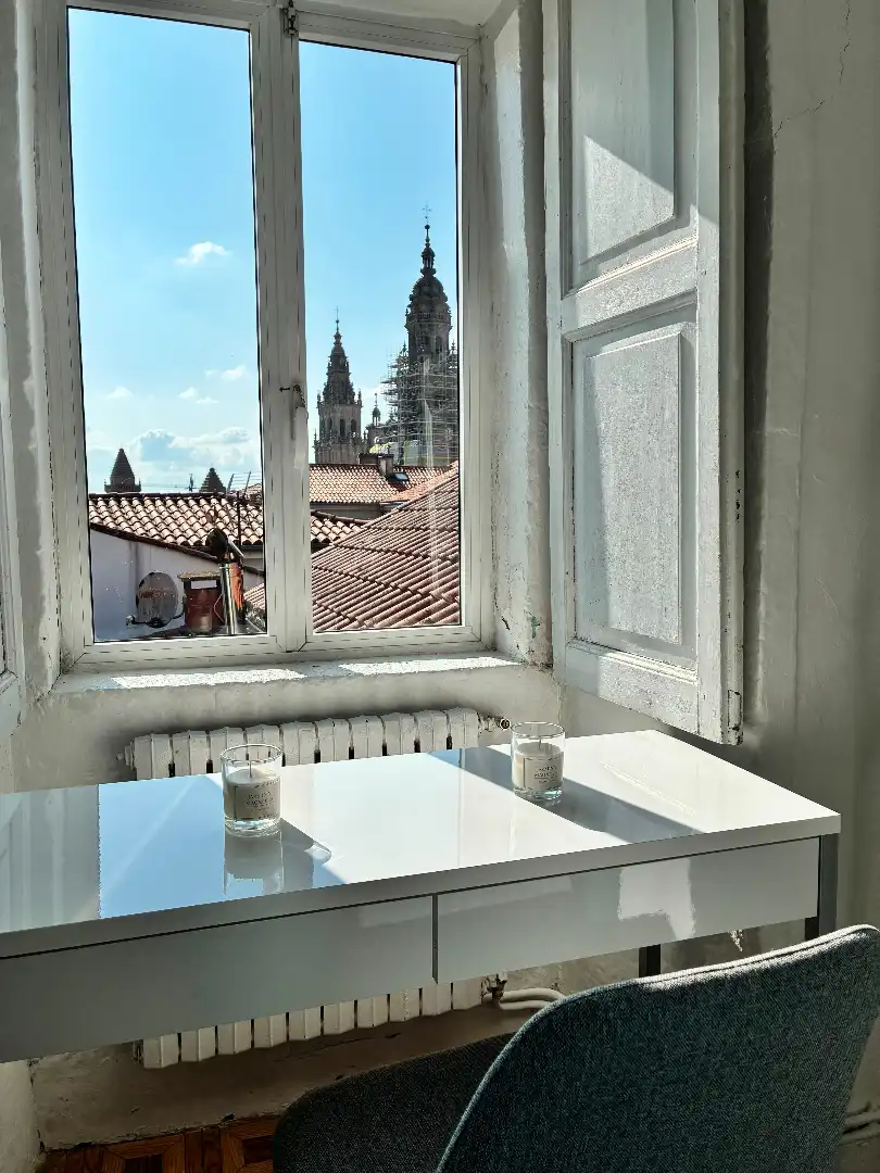 Terrassa de Dúplex per a compartir en Santiago de Compostela  amb Calefacció, Parquet i Moblat