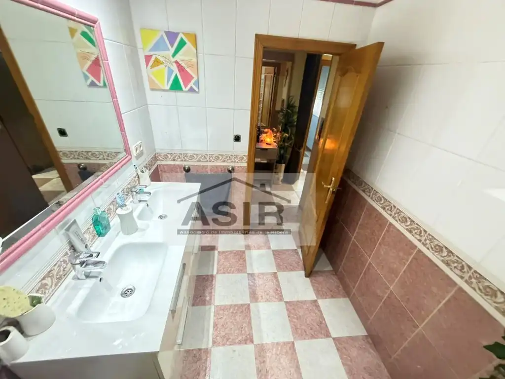Bathroom of Flat for sale in Alzira  with Balcony