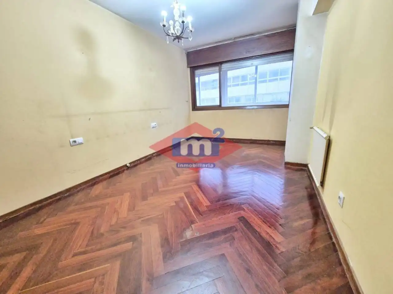 Piso en venta en Vigo  con Calefacción, Trastero y Balcón