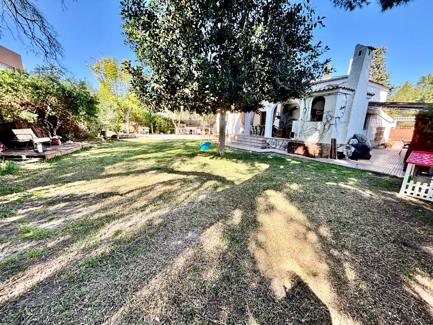 Jardí de Casa o xalet en venda en Mutxamel amb Aire condicionat, Jardí privat i Terrassa