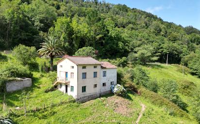 Vista exterior de Casa o xalet en venda en Liérganes amb Calefacció, Terrassa i Traster