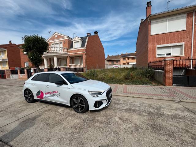 Terreno residencial en Venta en Calle Segovia, 16 en Cabezón de Pisuerga