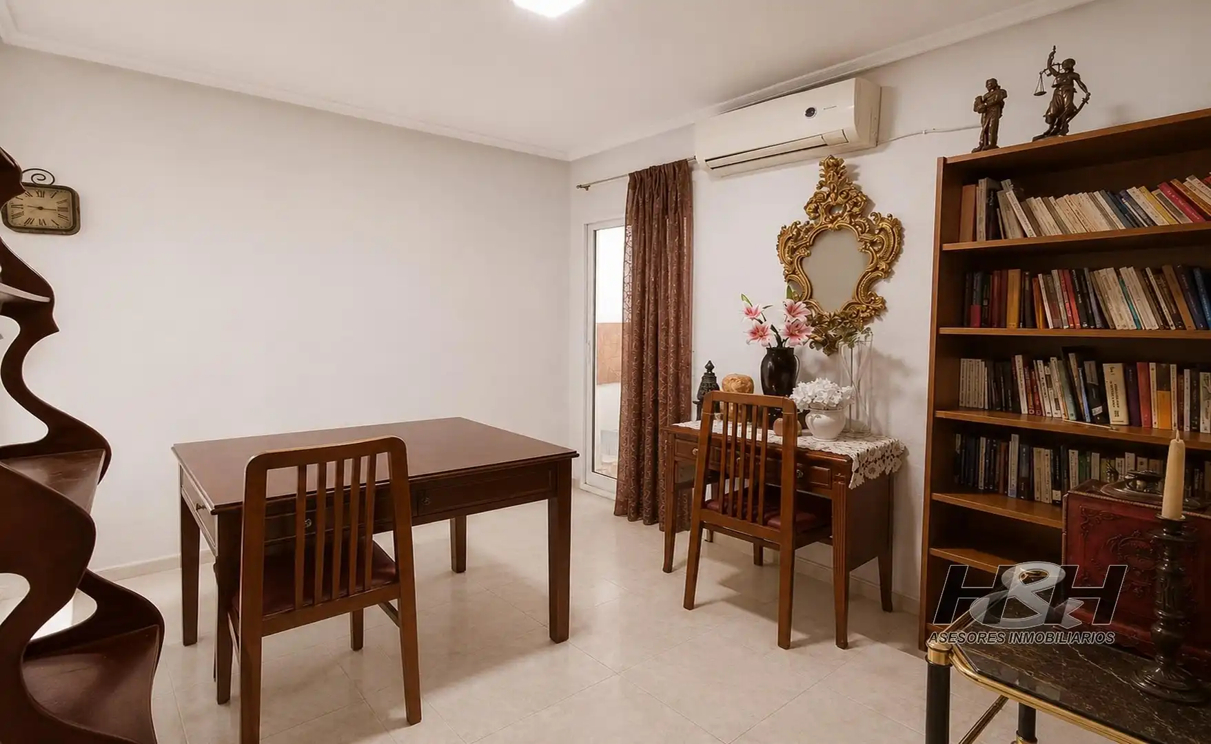 Appartamento con terrazza in vendita a L'Eixample, imagen 8
