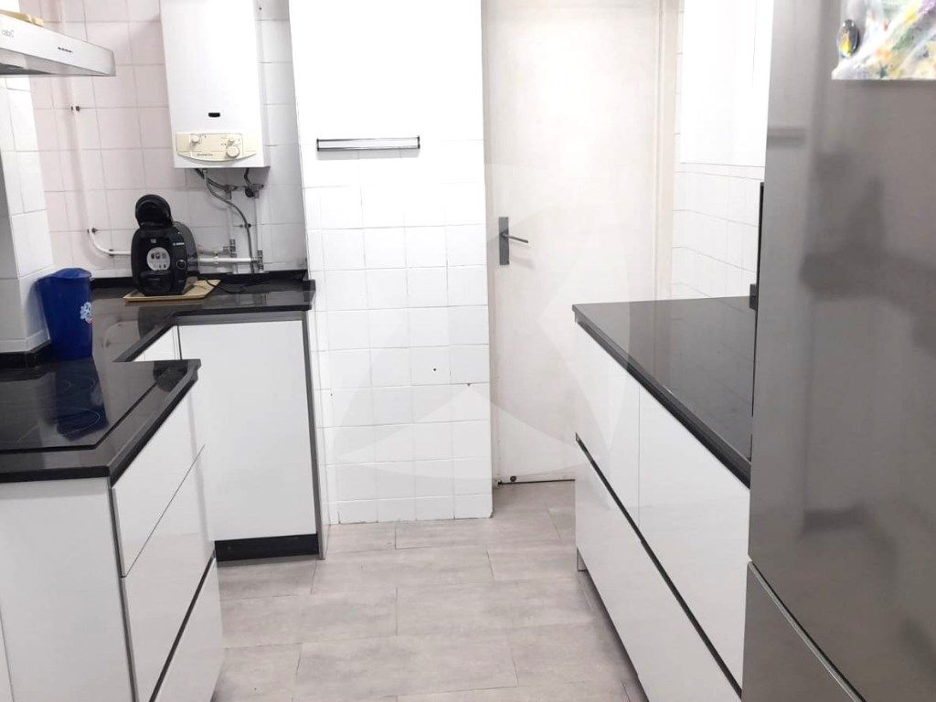 Kitchen of Flat for sale in Badajoz Capital  with Heating