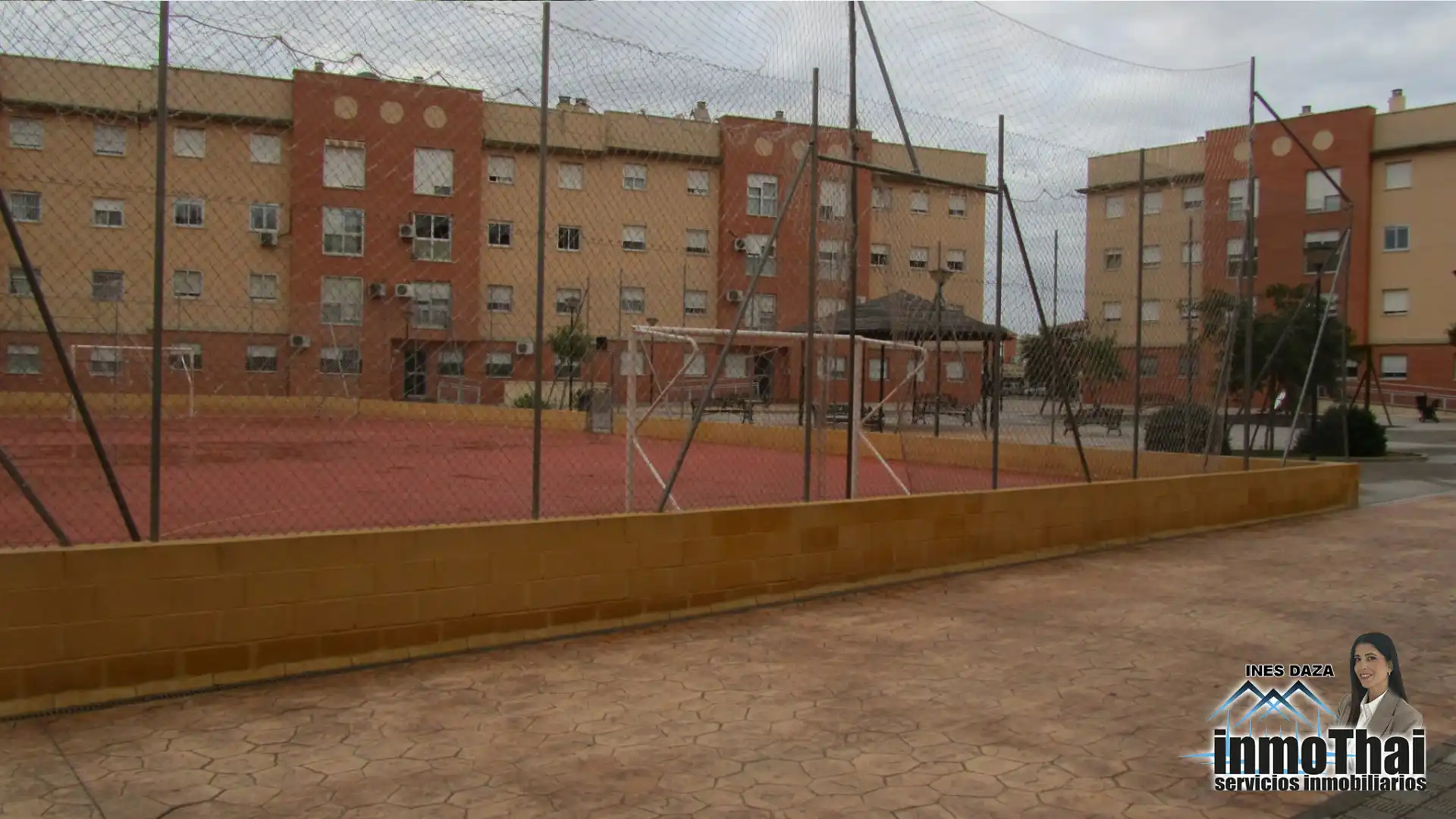 Exterior view of Flat for sale in Jerez de la Frontera  with Air Conditioner and Community pool