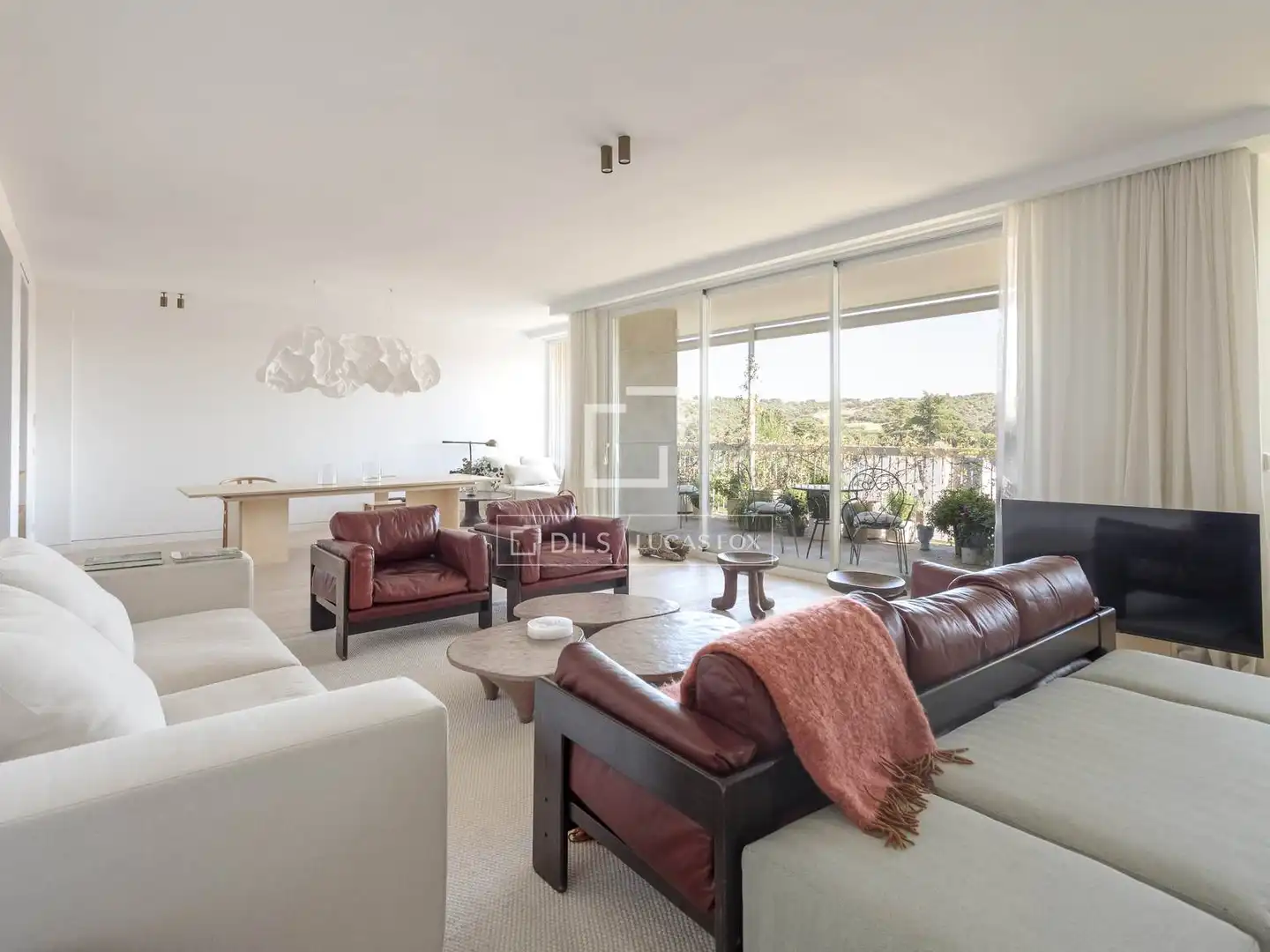 Living room of Flat for rent in Madrid  with Air Conditioner, Heating and Private garden