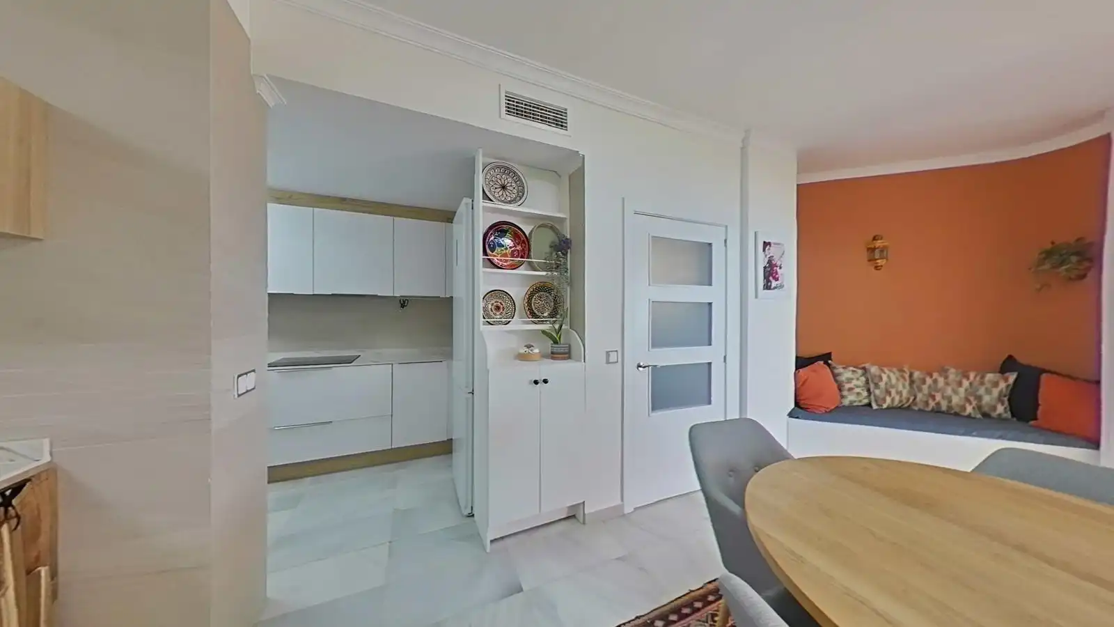 Cuina de Apartament en venda en Fuengirola amb Aire condicionat, Calefacció i Terrassa