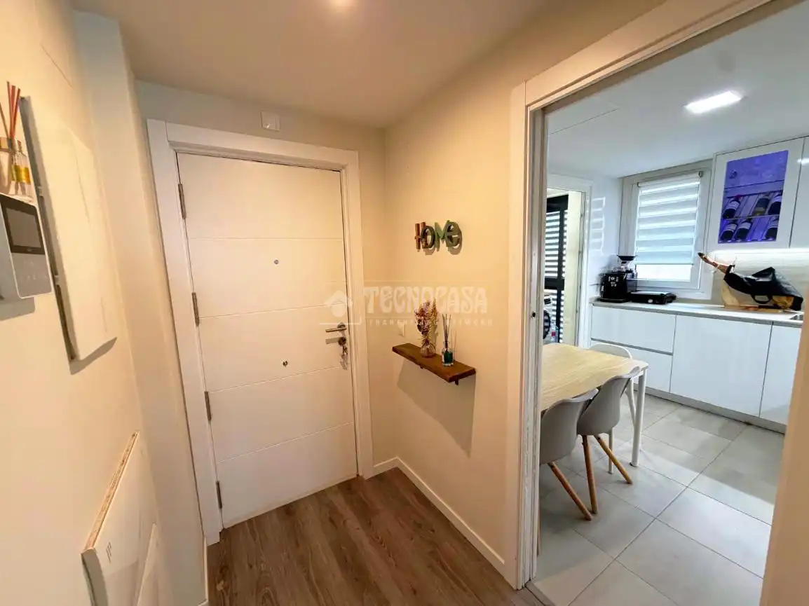 Flat for sale in Madrid  with Air Conditioner, Heating and Terrace