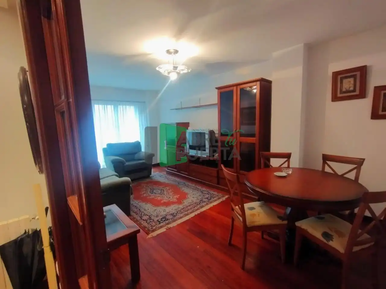 Sala d'estar de Pis en venda en Ourense Capital  amb Aire condicionat, Calefacció i Parquet