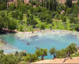 Piscina de Casa adosada en venda en Zahara amb Aire condicionat i Terrassa