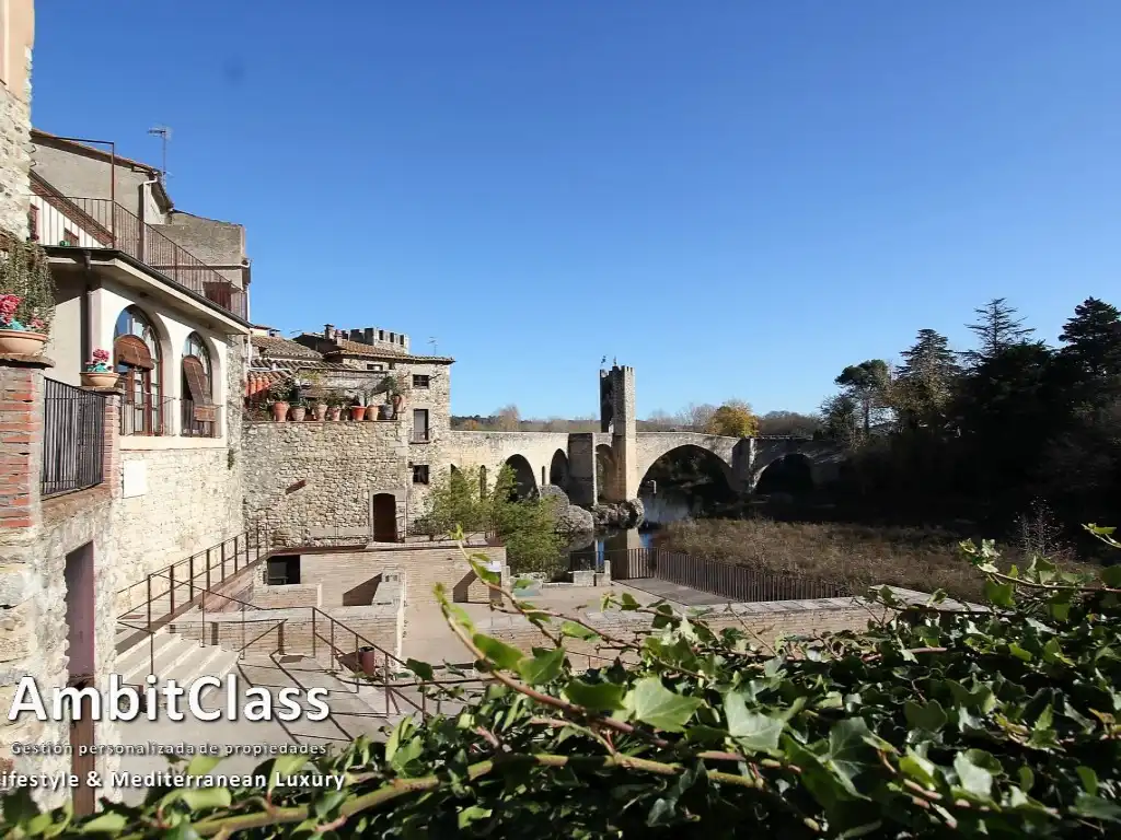 Exterior view of Houses for sale in Besalú  with Heating, Private garden and Terrace