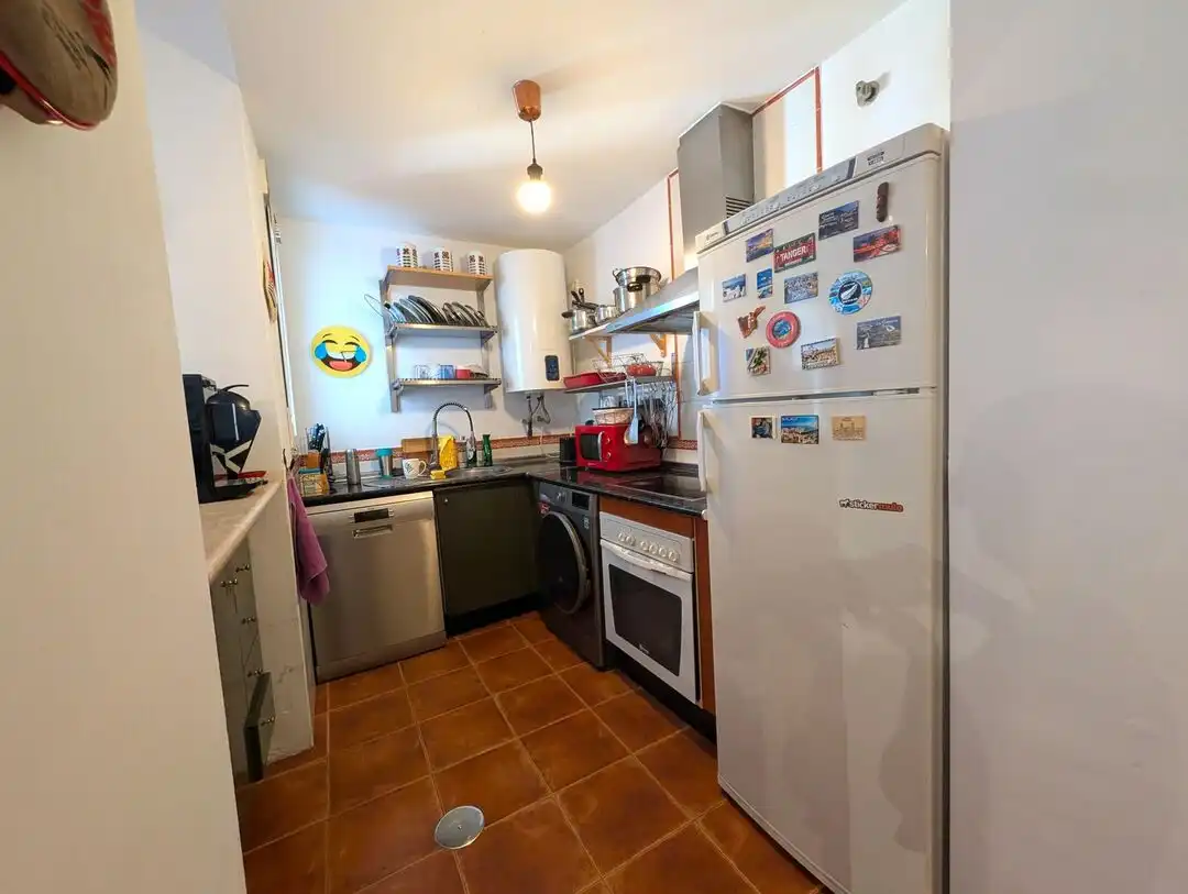 Küche von Wohnung zum Verkauf in La Alcaidesa mit Klimaanlage, Heizung und Terrasse