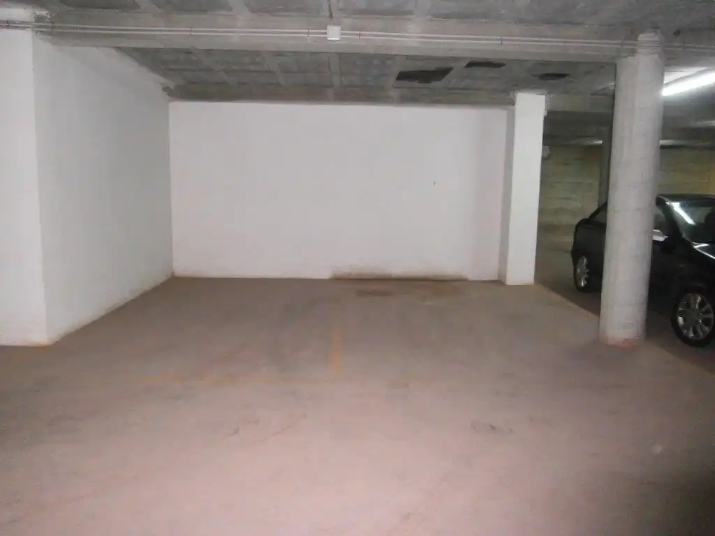 Individual for sale in Barrio de A Calle 28, imagen 3