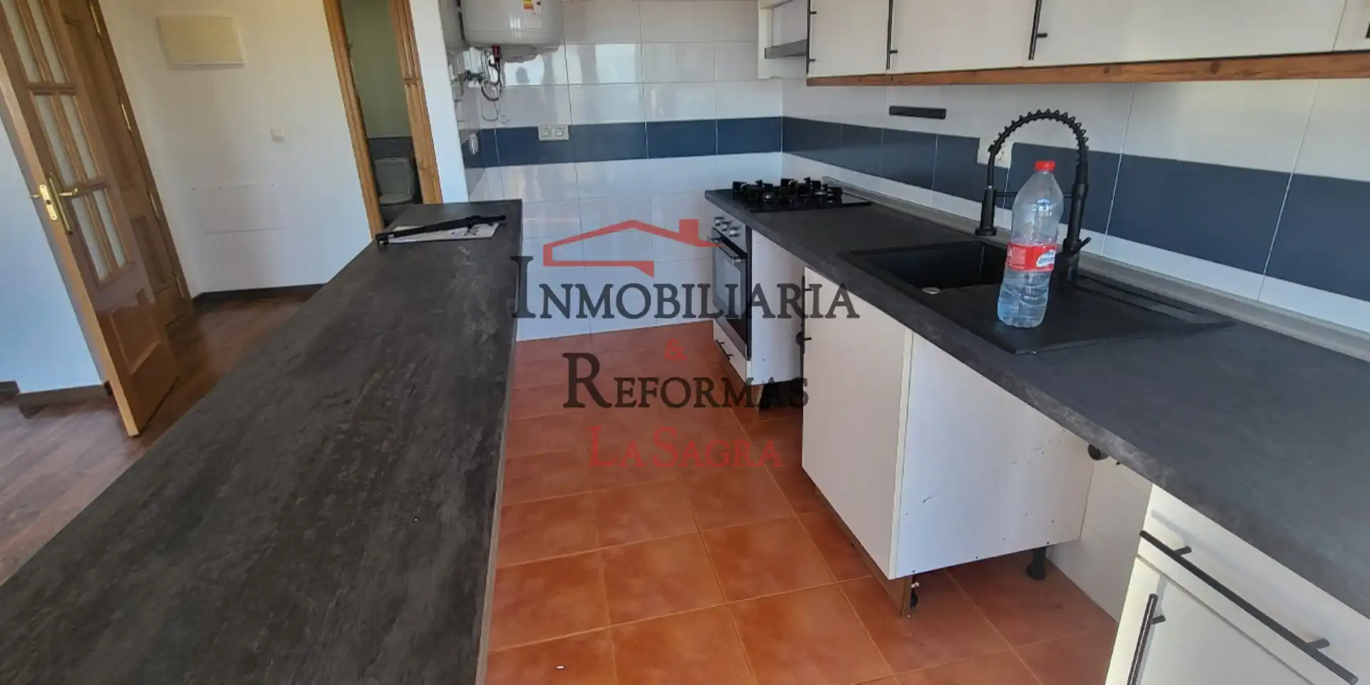 Appartamento con ascensore in vendita a Cedillo del Condado, imagen 4