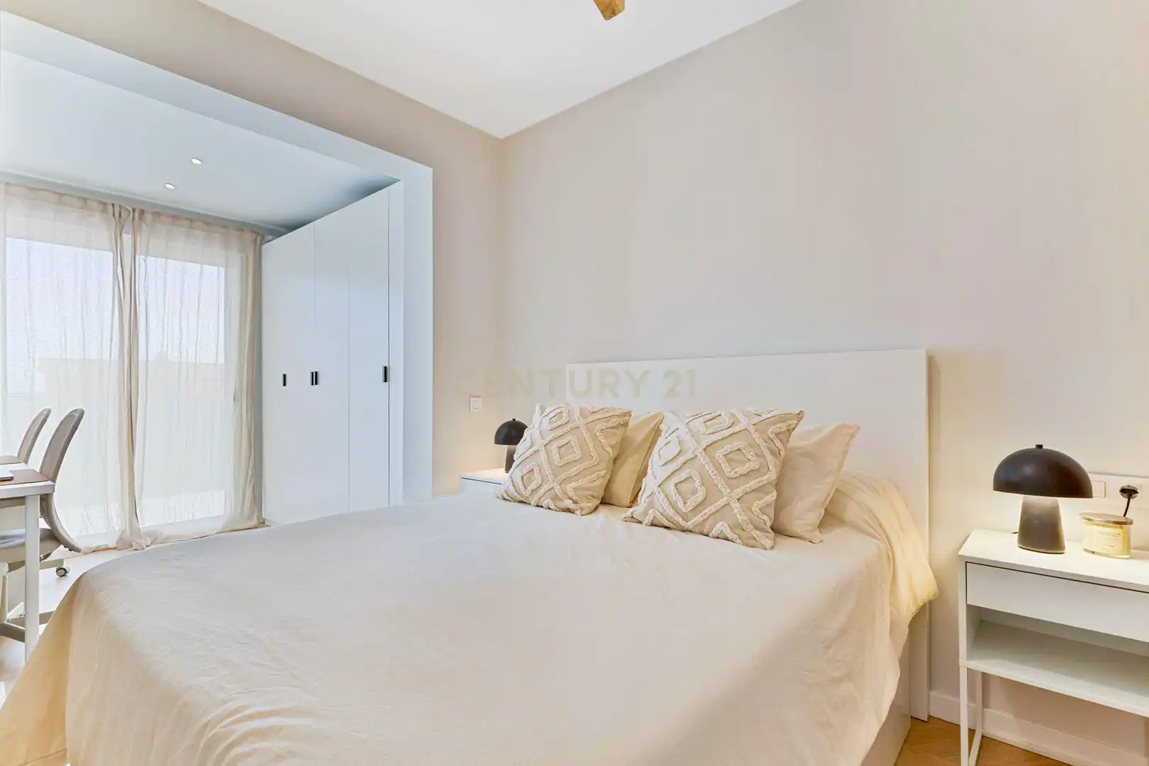 Habitación de Apartamento en venta en Los Pacos