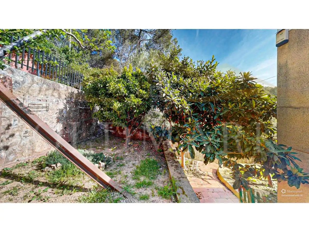 Jardí de Casa o xalet en venda en Corbera de Llobregat amb Aire condicionat, Calefacció i Jardí privat