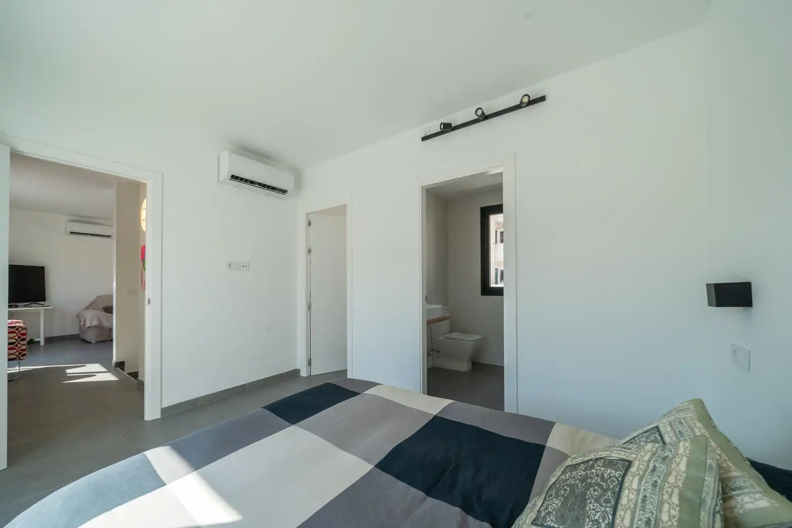 Schlafzimmer von Dachboden zum Verkauf in  Palma de Mallorca mit Klimaanlage, Terrasse und Möbliert