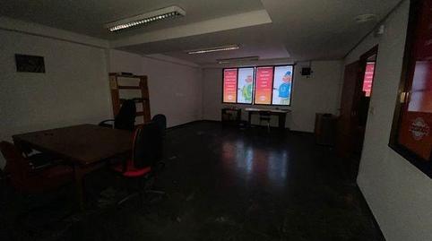 Foto 3 von Fabrikhallen zur Miete in Calle del Metal, Polígono Argales, Valladolid Capital