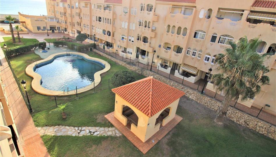 Foto 1 de Piso de alquiler en Del Mar de Retamar, Retamar, Almería