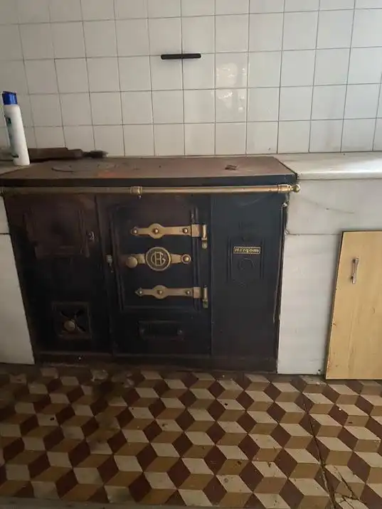 Cocina de Finca rústica en venta en Salas