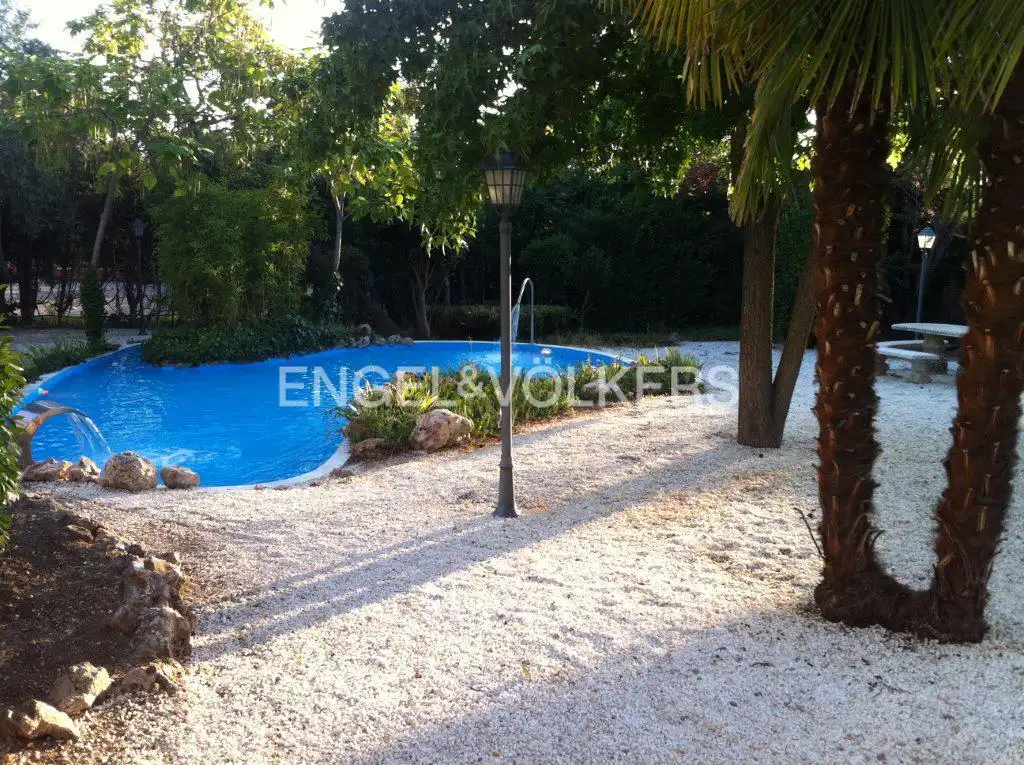 Piscina de Casa o chalet de alquiler en Algete con Aire acondicionado, Calefacción y Jardín privado